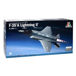 Italeri F-35A Lightning II 1:32 makett repülő (2506s)