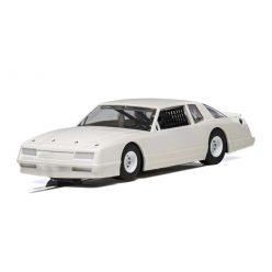 SCALEXTRIC C4072 - Chevrolet Monte Carlo 1986 - White (1:32)