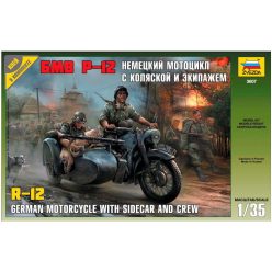 Zvezda German WWII Sidecar R12 with crew (3607)