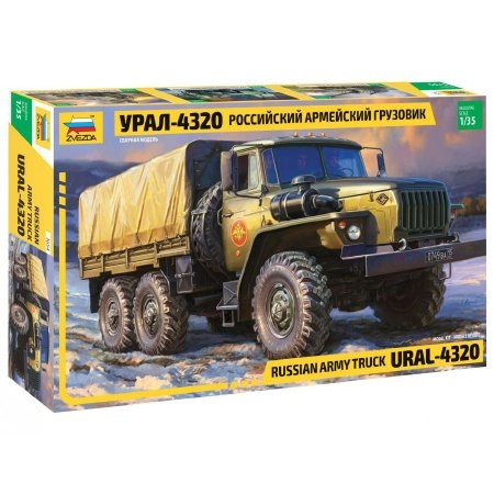 Zvezda Ural 4320 Truck 1:35 makett harcjármű (3654)