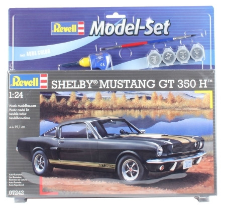 Revell Shelby Mustang GT 350 H 1:24 makett készlet festékkel és kiegészítőkkel (67242)